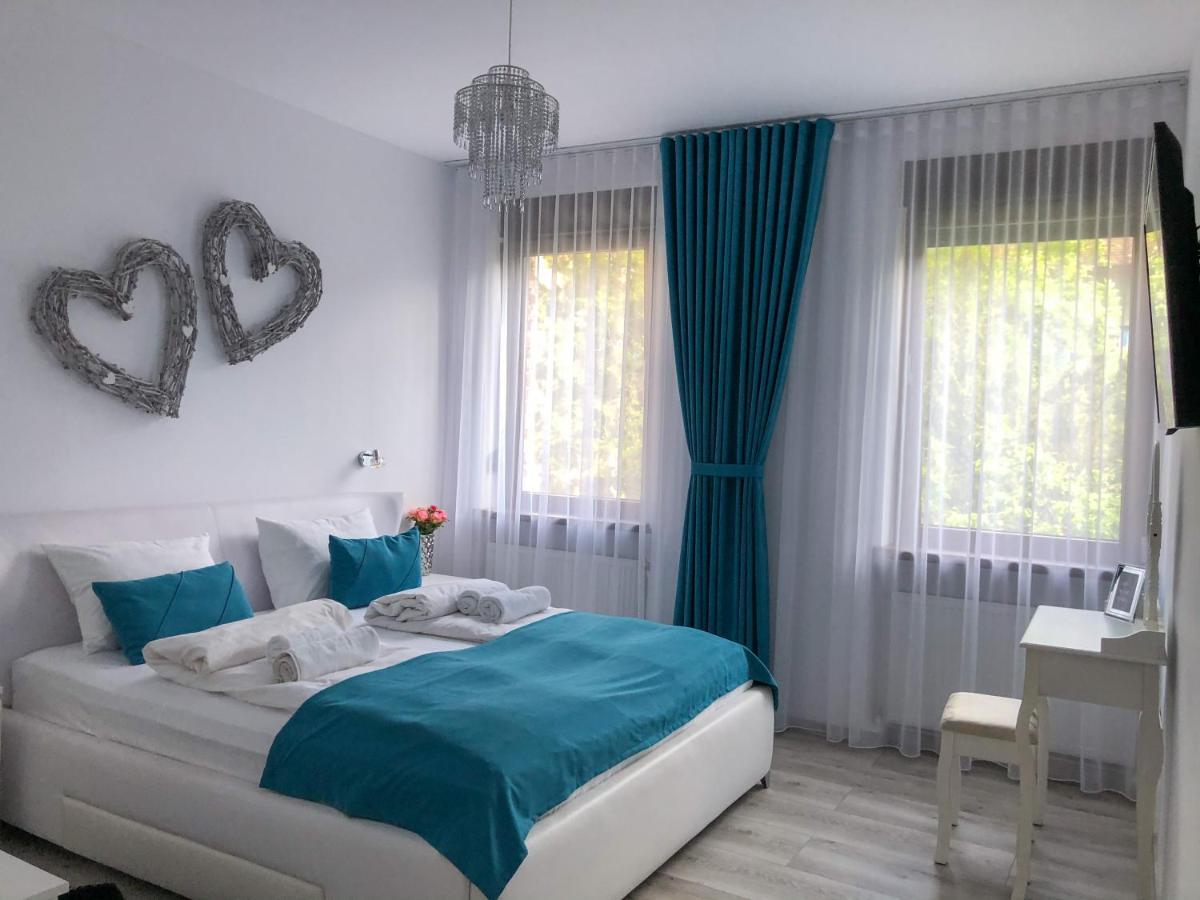 Gizell Apartment 1 Сибиу Екстериор снимка