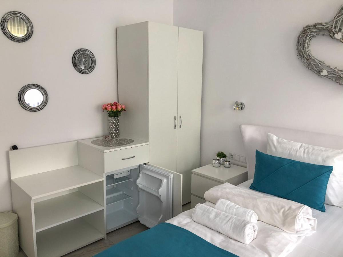 Gizell Apartment 1 Сибиу Екстериор снимка